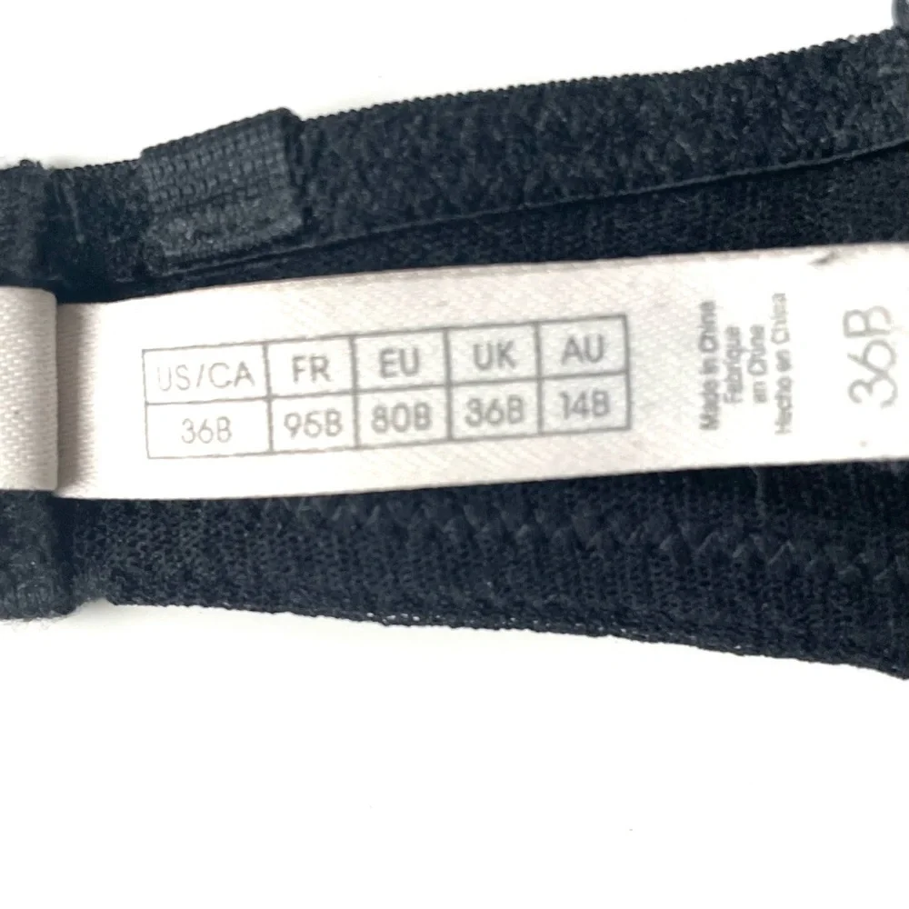 ON GROSSAMER Three Underwire Lightly Lined Bra. - Picture 6 of 6